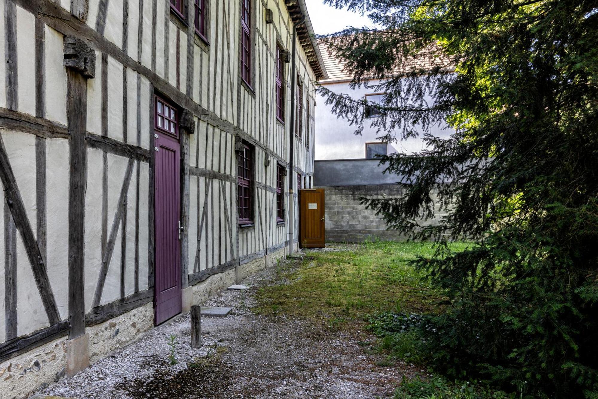 Appartement L'odyssee - Parking Prive - Centre Troyes
